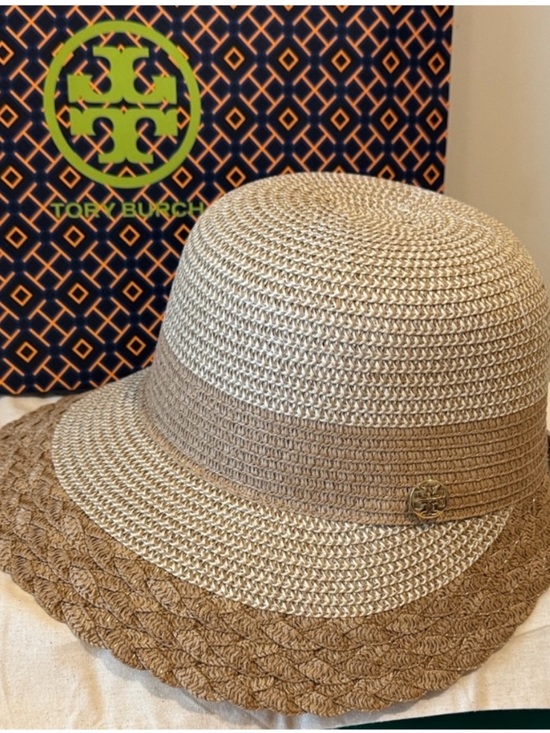 Tory Burch Accessories - NEW✨NEW✨Tory Burch Two-Tone Woven Straw Cloche Hat- UPF 50+